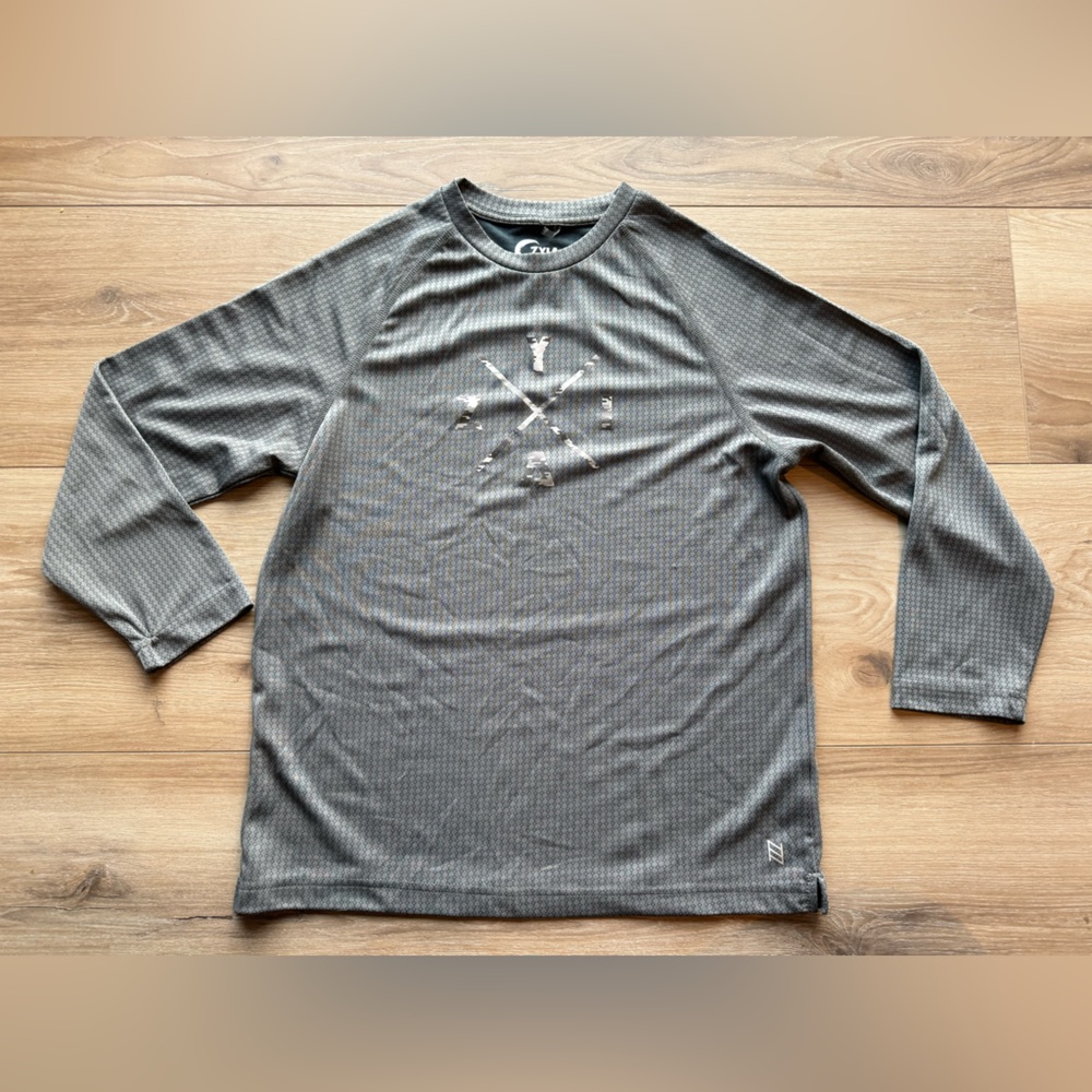 Zyia active boys 12-14 gray shirt